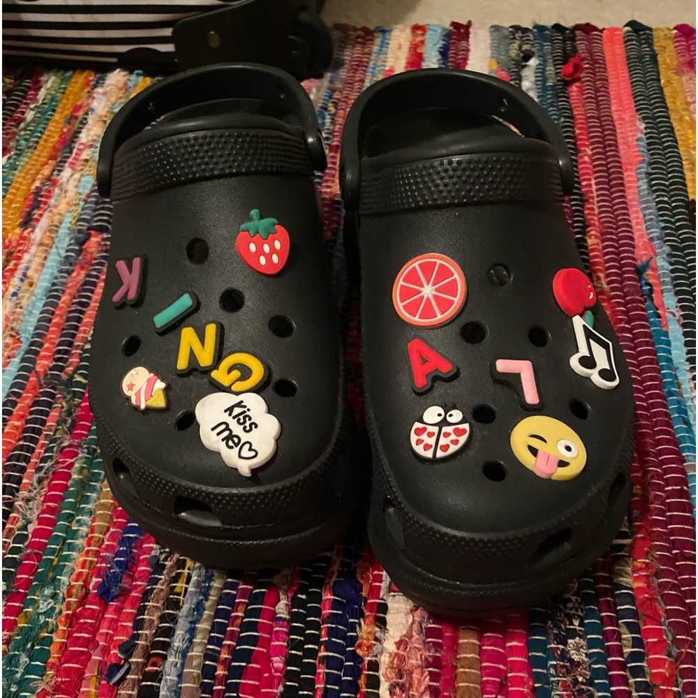 Platform crocs